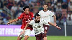 A crónica do Urawa Reds-Manchester City, 0-3: Três golpes no autocarro