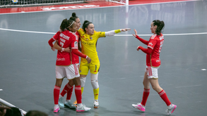 Benfica estreia-se com vitória na Liga dos Campeões feminina de futsal