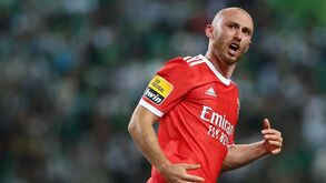 Aursnes foi o 4.º melhor lateral esquerdo do mundo em 2023 atrás... de Grimaldo