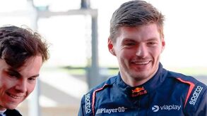 Rent-a-car algarvio nega Mercedes AMG GT a Max Verstappen por ser... 