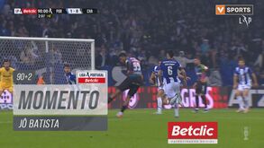 A grande defesa de Diogo Costa que segurou a vitória do FC Porto diante do Chaves