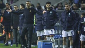 FC Porto deixa críticas à arbitragem: «Jogo dirigido à moda antiga»