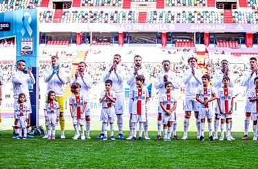  equipa da casa controla e vence jogo inédito