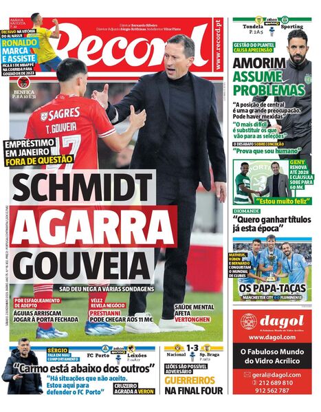 Descarregar capa em PDF de alta resolução