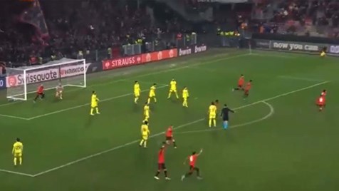 VÍDEO: Rennes vê o golo do empate anulado, aos 90'+11', por uma razão  insólita - Liga Europa - SAPO Desporto