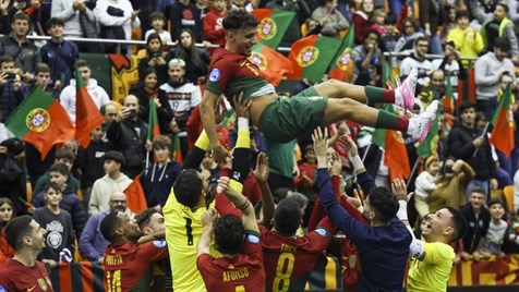 Portugal é campeão mundial: no futsal são elas que mandam