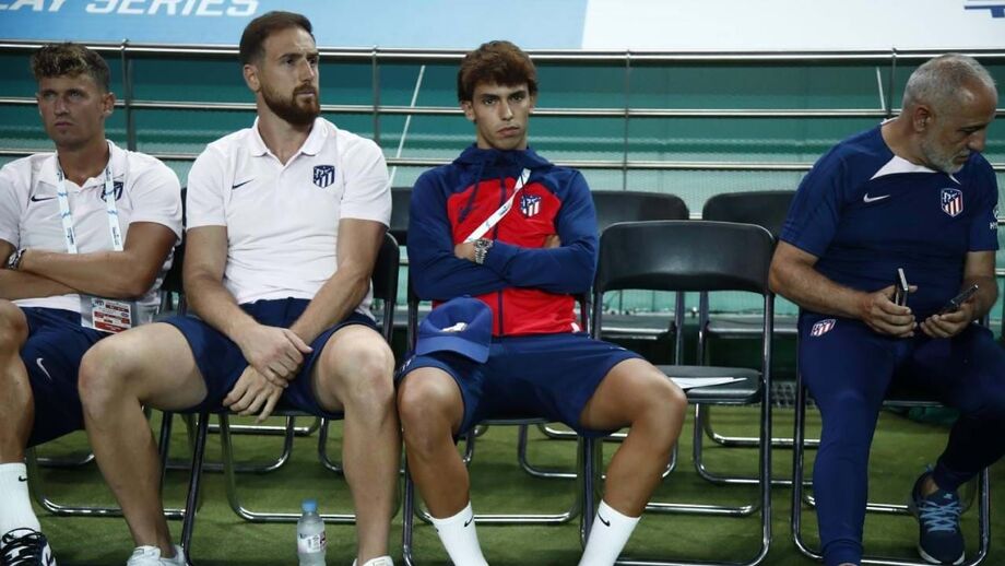 Jan Oblak destaca qualidade do português na antevisão do Barcelona-Atlético Madrid