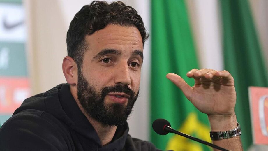Ainda assim, o treinador do Sporting diz que a garantia que tem é que os jogadores apenas sairão pelo valor das cláusulas