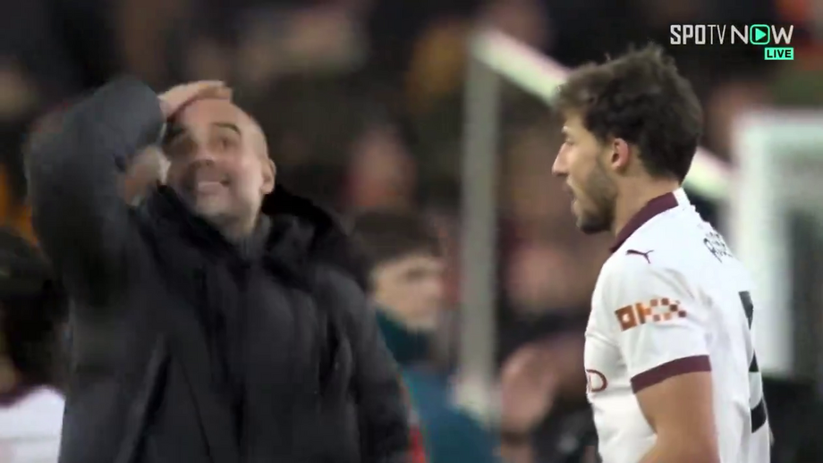 Treinador e defesa-central dos citizens estiveram largos segundos à conversa