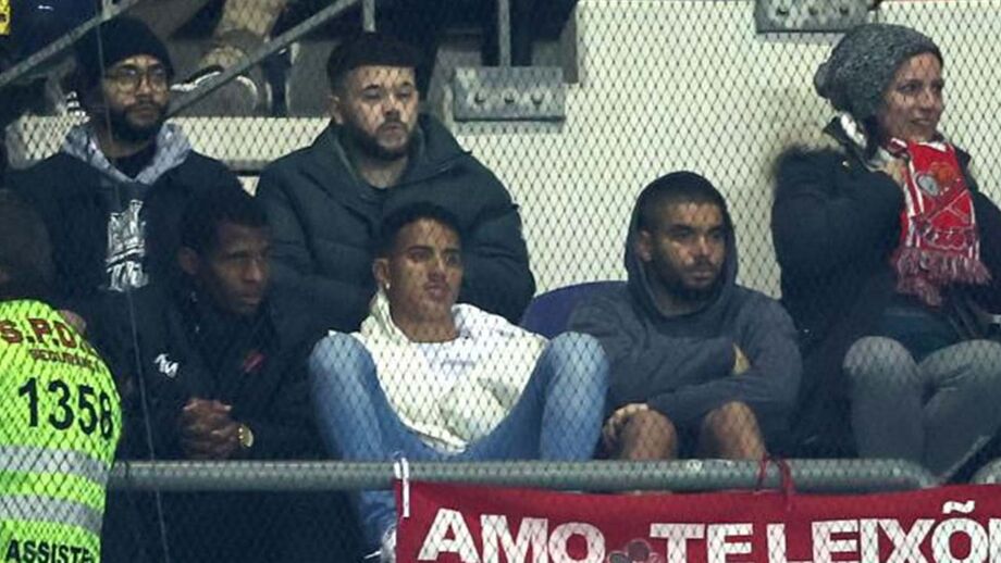 No último dia 23, e já comprometido com o Sporting, Rafael Silva foi ao Dragão com o Leixões, mas ficou na bancada, junto aos adeptos. Não quis correr riscos