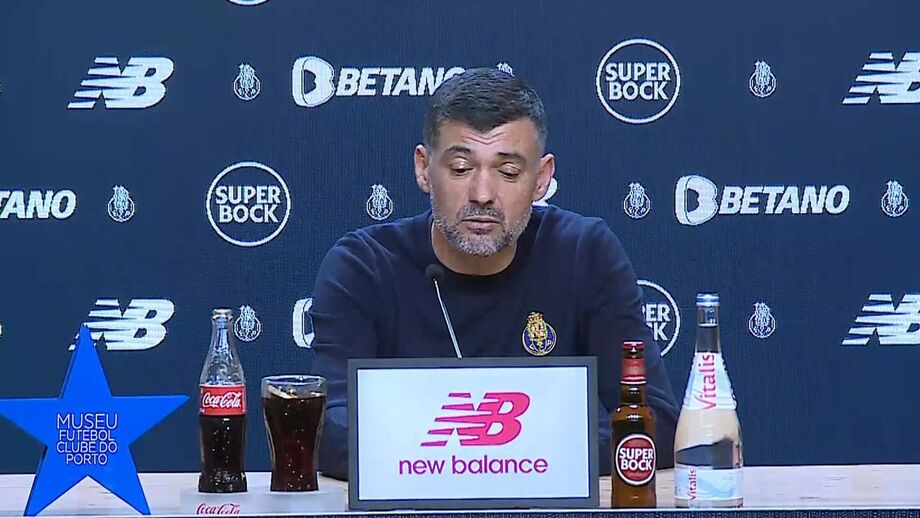 Treinador revela ainda por que optou por dar a titularidade a Wendell