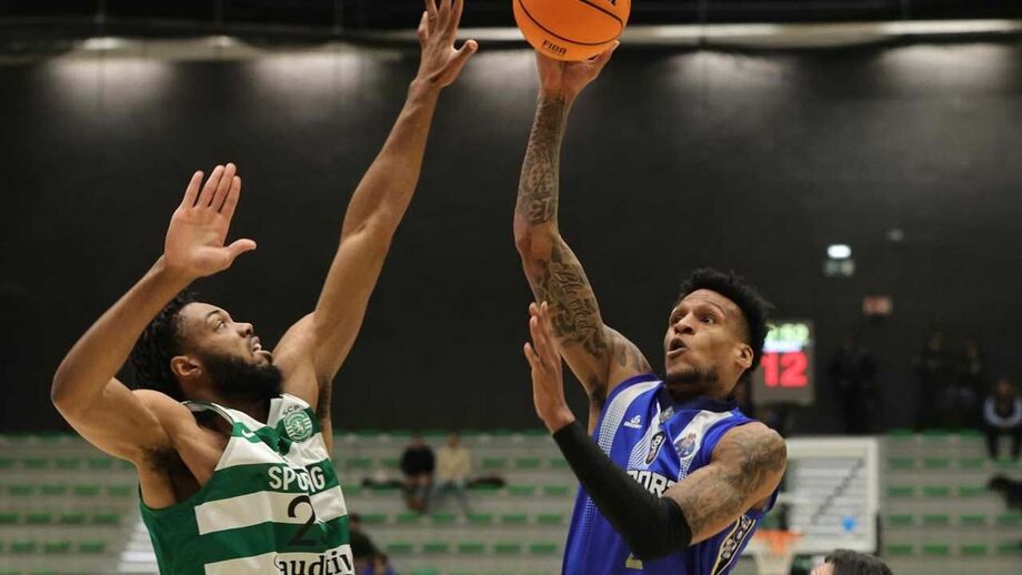 Sporting-FC Porto, 83-79: com unhas e dentes