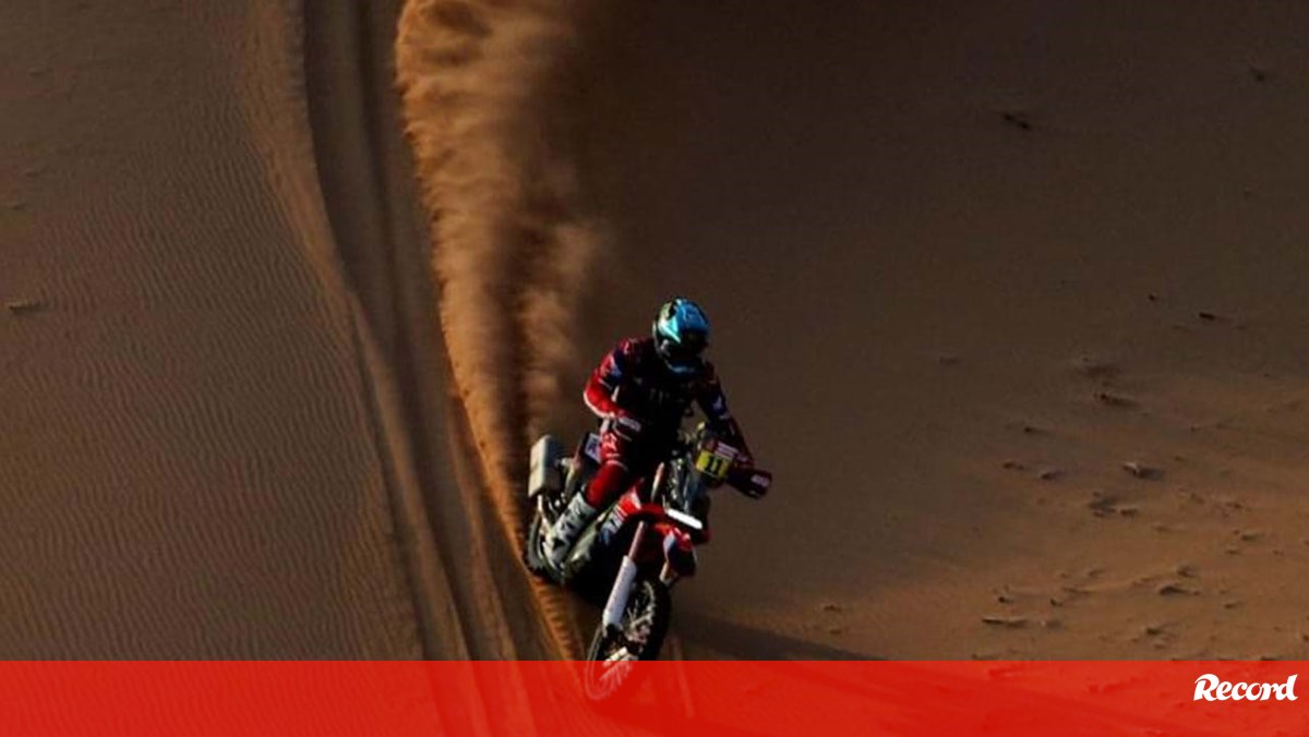 Dakar'2024: Ignacio Cornejo vence etapa nas motas e é novo líder