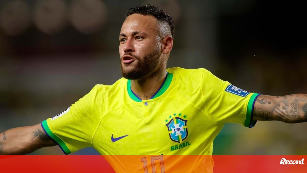 Neymar encontrou-se com médico da seleção brasileira em Belo Horizonte