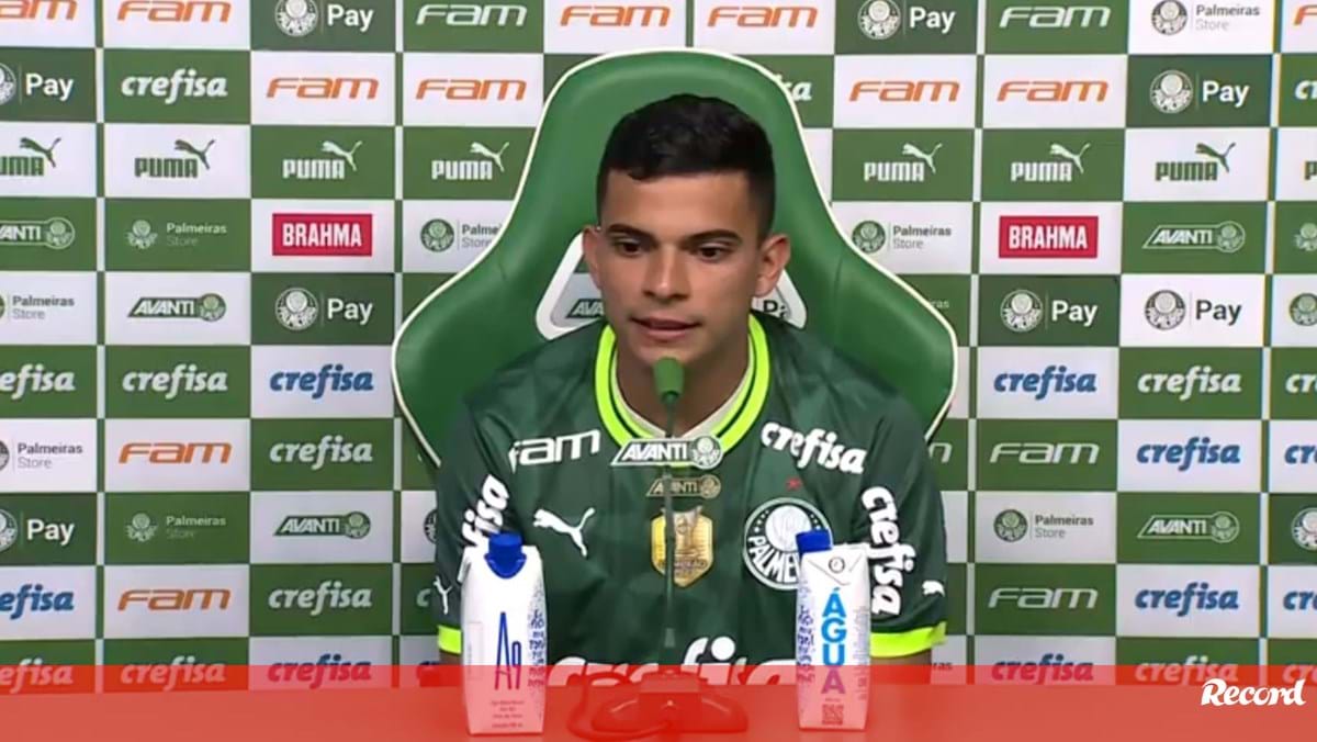 Bruno Rodrigues emocionado na chegada ao Palmeiras: «Podia estar num caixão»