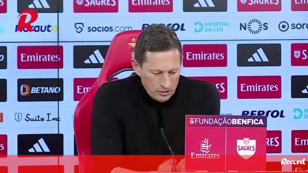 Roger Schmidt elogia Marcos Leonardo: «Senti que estava pronto para jogar hoje»