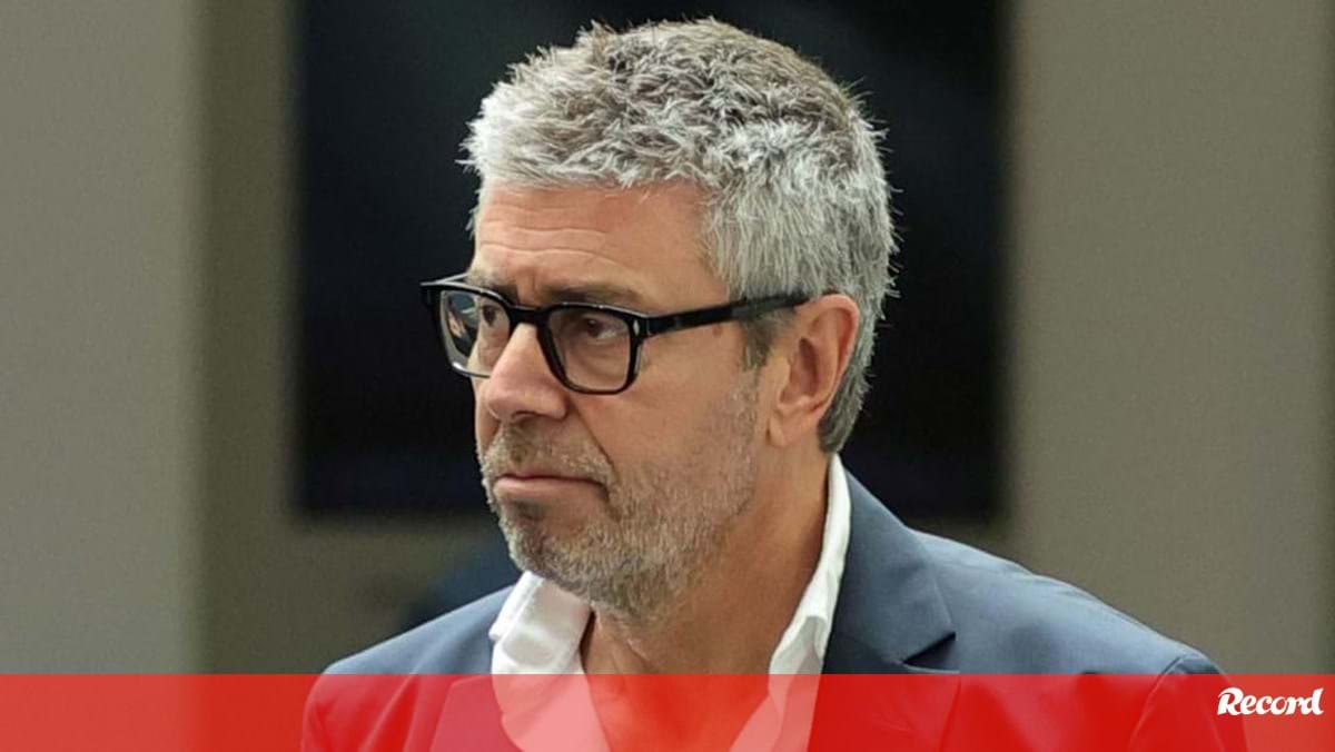 Francisco J. Marques só vê uma razão para tantos amarelos a F. Conceição: «É filho do treinador do FC Porto»