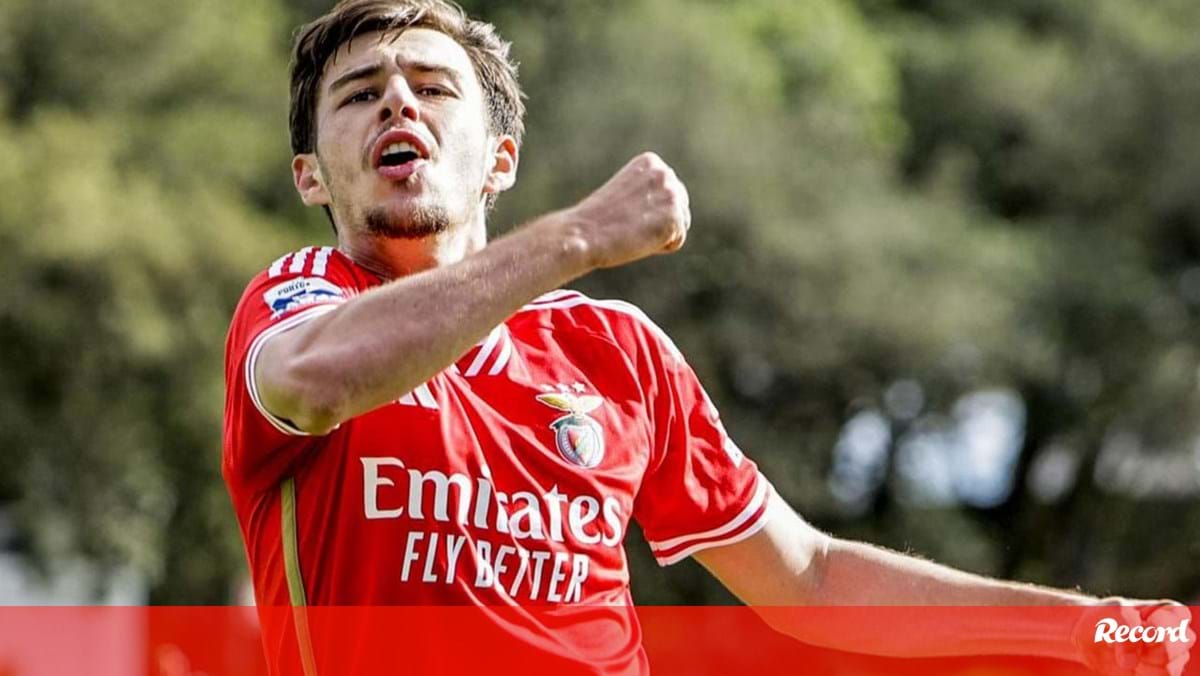 Jogadores Do Benfica B Têm Muita Procura Mas Rui Costa Resiste A ...