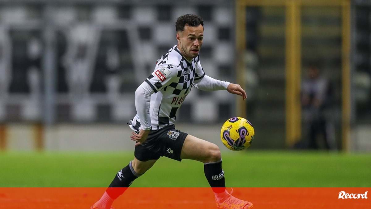 Lille dá 4 milhões de euros por Tiago Morais