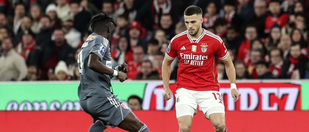 Jurásek custou 14 M€ e tem sentido dificuldades para se impor no Benfica