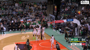 Neemias Queta fecha 2023 com cinco pontos na vitória dos Celtics sobre os Spurs