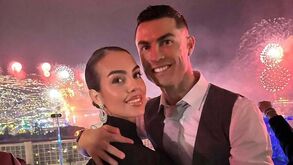 Os 'trajes de gala' escolhidos pelos craques do futebol mundial para a passagem de ano