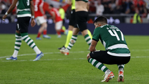 Novembro: Derrota no dérbi trava fuga na Liga