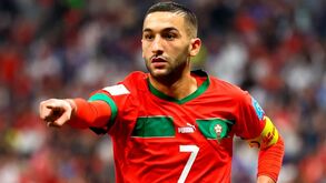 No Galatasaray não fica: Hakim Ziyech entre Roma e Al Nassr