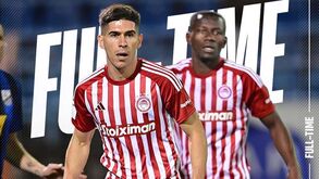 Carlos Carvalhal sofre a primeira derrota no comando técnico do Olympiacos