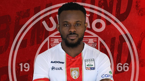 União de Leiria contrata avançado ganês Paul Ayongo