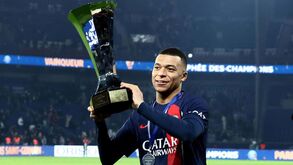 Mbappé: «Futuro? No clube ninguém fala da minha situação»