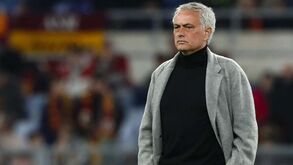 Mourinho: «Se Lukaku for necessário como central, ele jogará a central!»