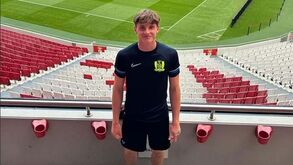 Arnas Voitinovicius é reforço do Benfica e já treina com a equipa de juniores