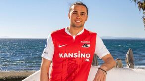 Sporting fecha empréstimo de Gonçalo Esteves ao AZ Alkmaar: defesa já foi oficializado 