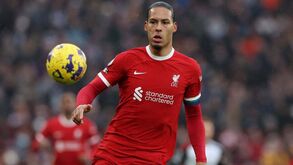 'Mirror' coloca português entre as 10 melhores contratações de sempre da Premier League no inverno