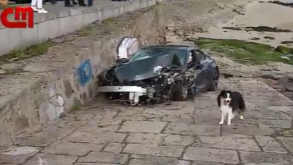 Carro de mais de 100 mil euros encontrado destruído no rio Douro