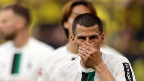 Stefan Lainer junta-se à longa lista de atletas que venceram o cancro