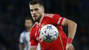 Mais um pretendente em França: Lens agrada a Jurásek