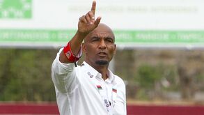 Daúto Faquirá em Moçambique para fazer do Ferroviário da Beira 