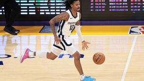 Ja Morant sofre lesão no ombro e falha o resto da época na NBA