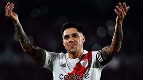 Rollheiser volta a ser companheiro de antigo médio do Benfica
