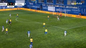 Estoril-FC Porto: grande passe de Pepe e golaço de Evanilson