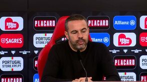 Artur Jorge após a derrota frente ao Benfica: «Sofremos golos difíceis de aceitar»