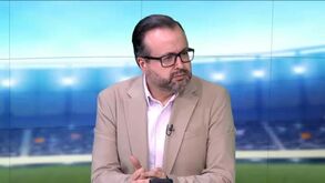 Vítor Pinto: «Janeiro? É altura do cartão de milhas de Rui Pedro Braz disparar»