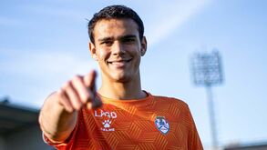 Diego Calai oficializado no Feirense