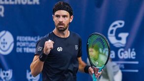 Gastão Elias nas 'meias' no Jamor, João Sousa travado nos 'quartos'