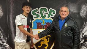 Belloumi renova pelo Farense até 2027