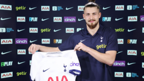Tottenham contrata Radu Dragusin ao Génova