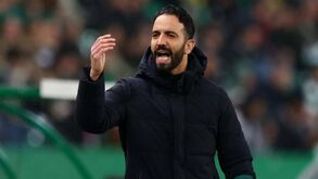 O onze do Sporting para o jogo com o Chaves