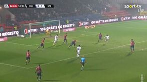 O segundo golo do Sporting em Chaves: Trincão rematou de primeira numa grande execução